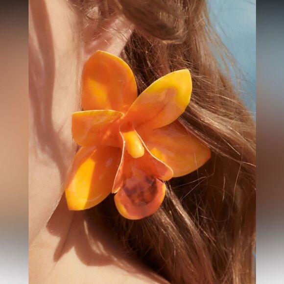 Orange orchid  earrings A1260 - Picture 1 of 3